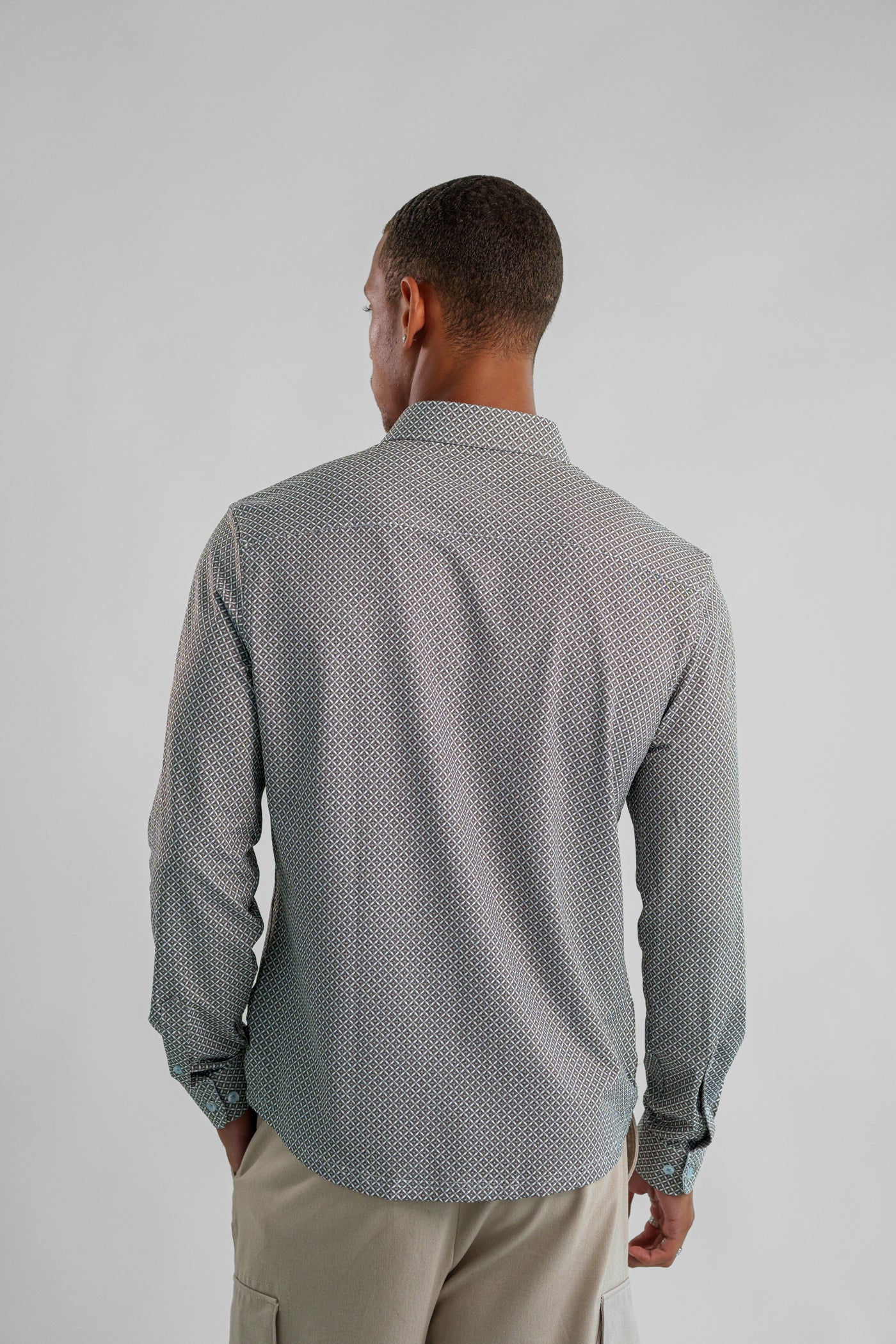 APEX - Taupe Diamond Geo