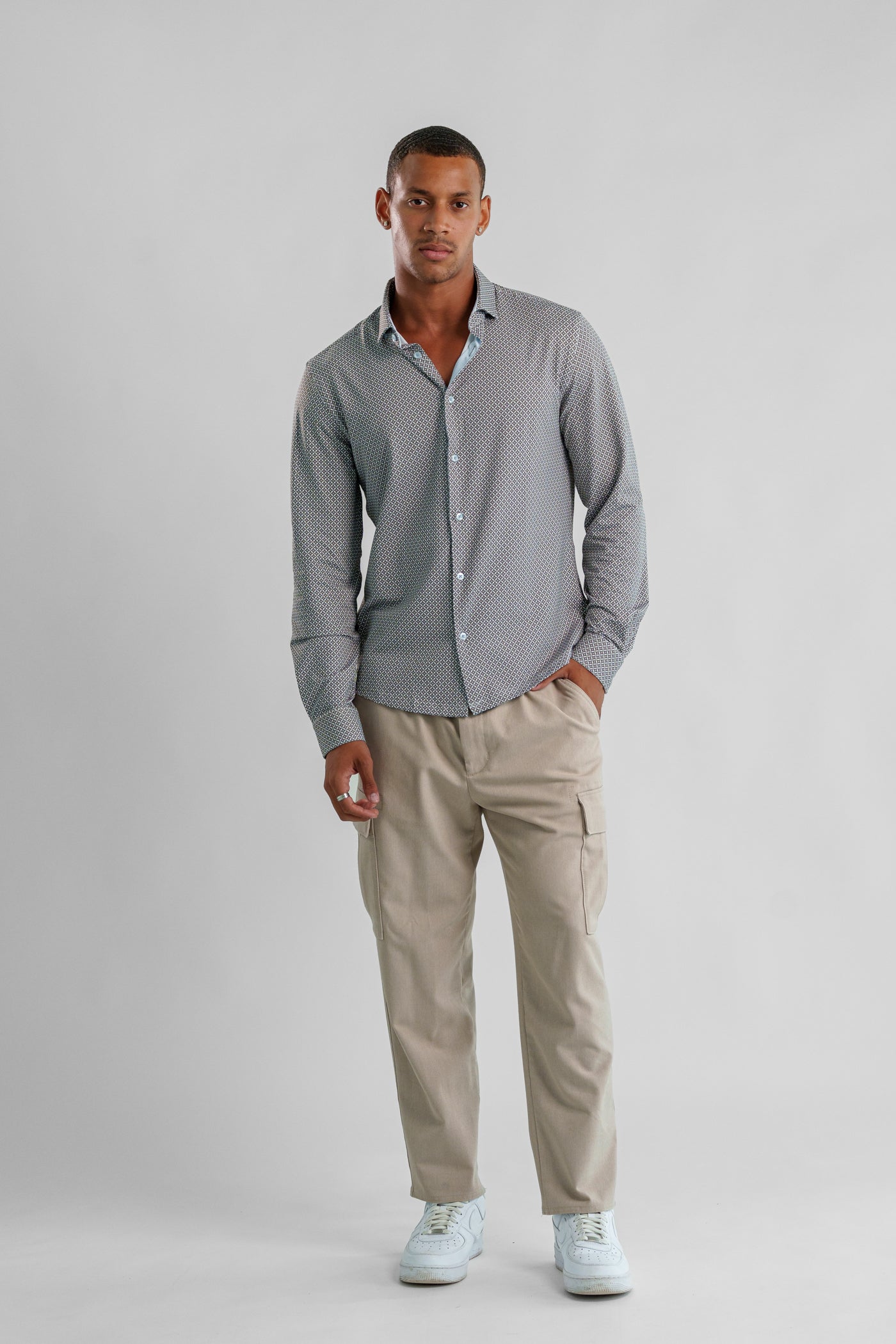 APEX - Taupe Diamond Geo