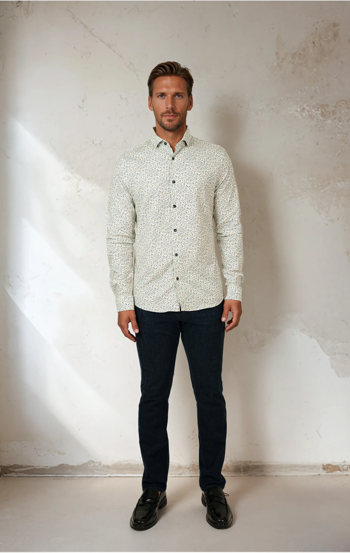 NOVA - Light Blue Meadow Ditsy Shirt