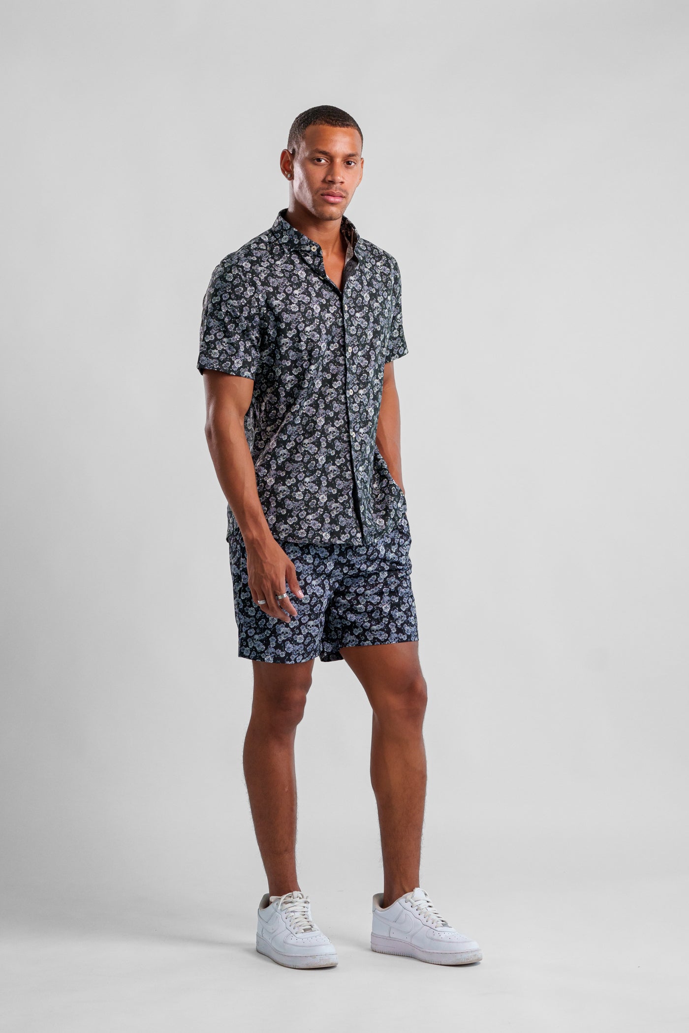 NOVA - Black Summer Crush Skulls
