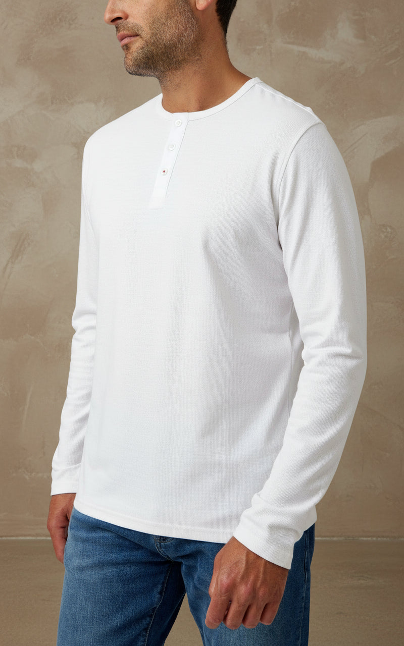 TRAILBLAZER - White Solid 3 Buttons Henley