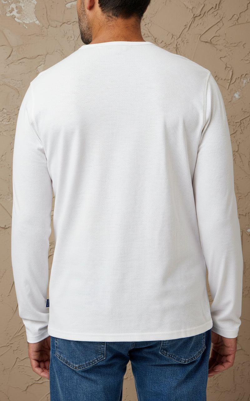 TRAILBLAZER - White Solid 3 Buttons Henley