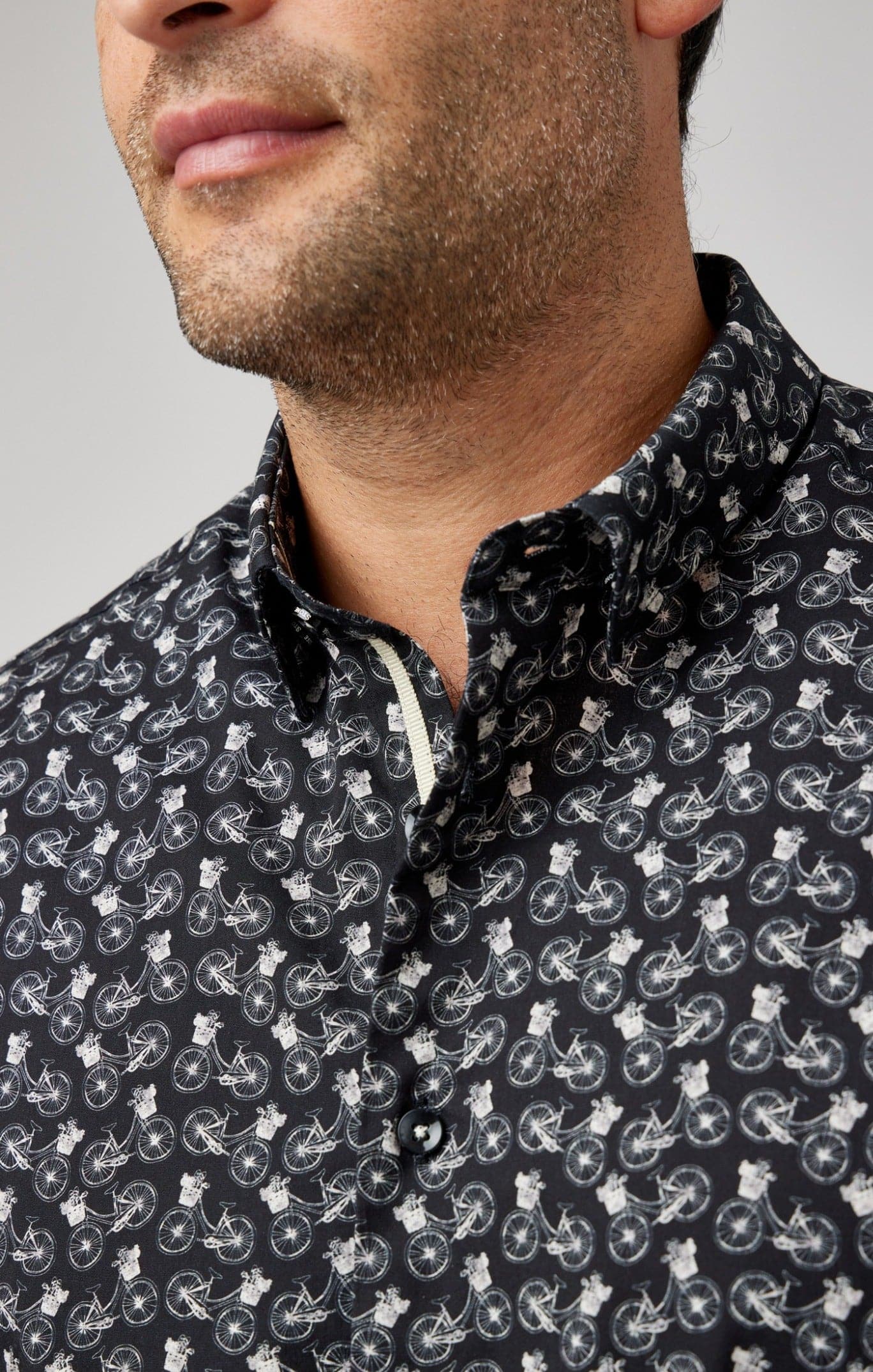 Black Bicycles Print Shirt