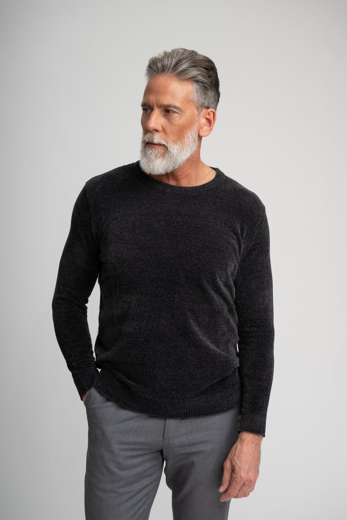 BAYVIEW - Black Chenille Crewneck Sweater
