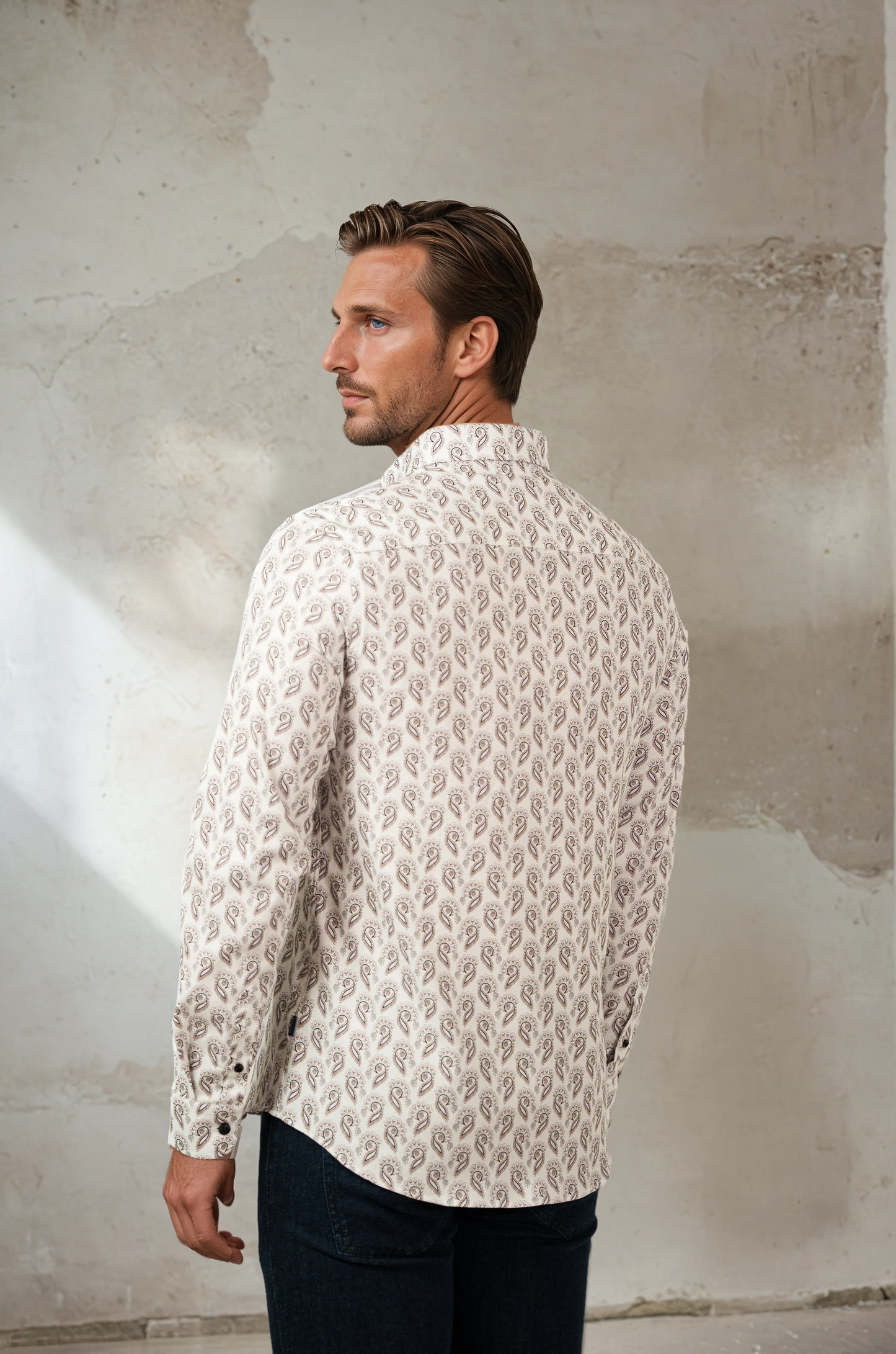 NOVA - White Feather Paisley Shirt