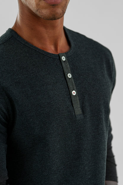 TRAILBLAZER - Charcoal Solid 3 Buttons Henley
