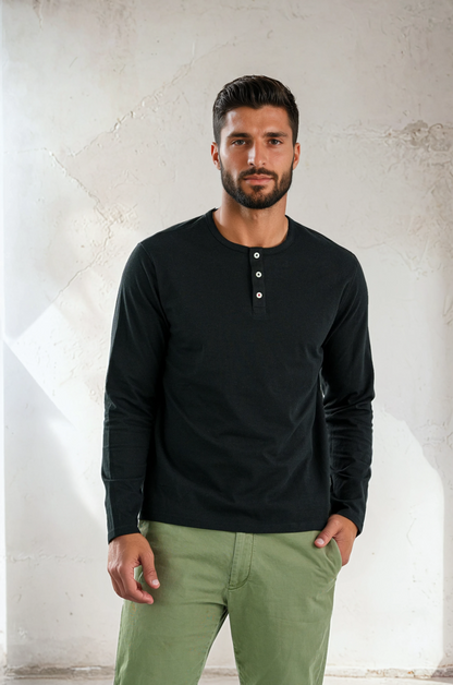 TRAILBLAZER - Black Solid 3 Buttons Henley