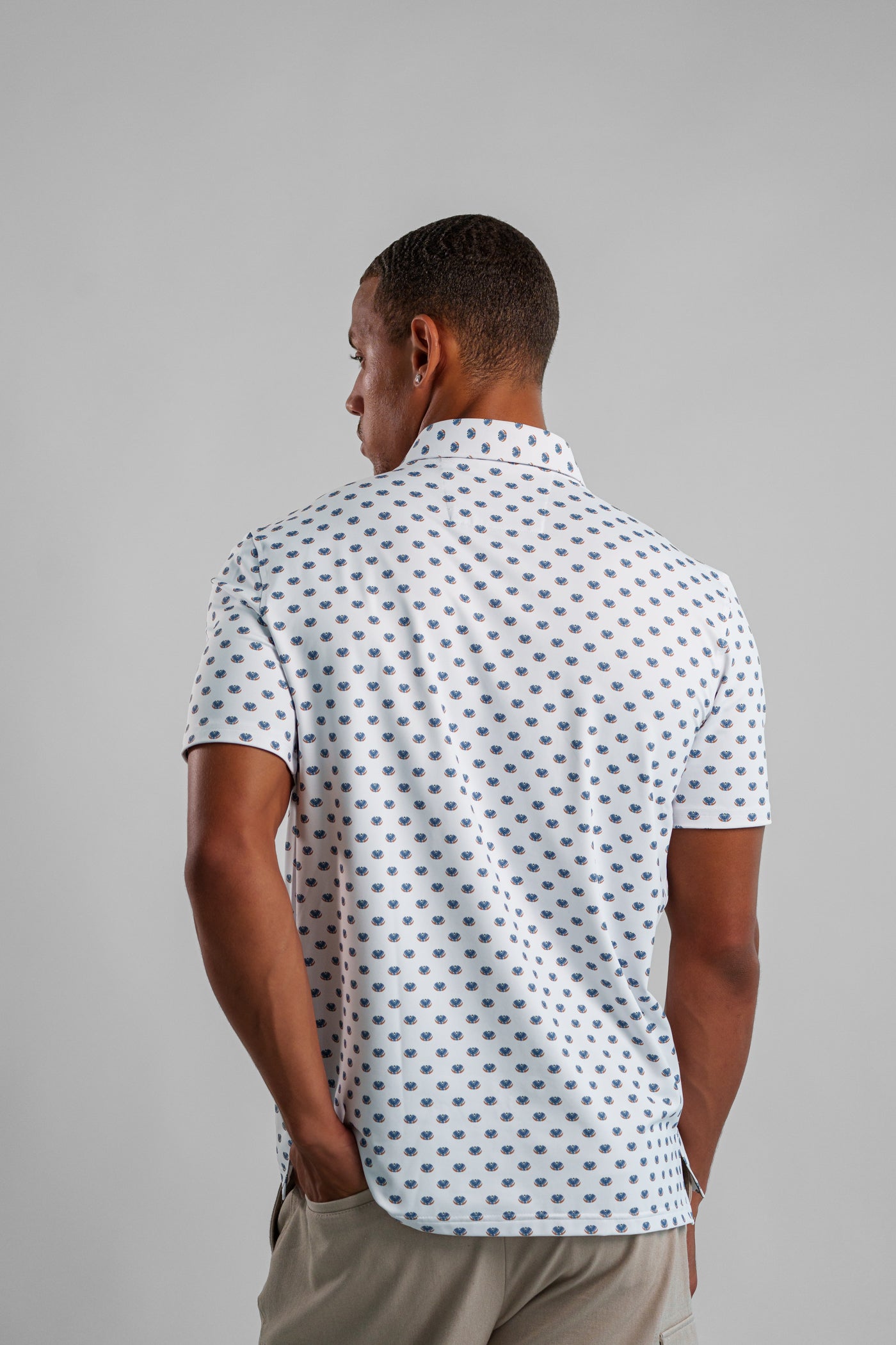 APEX - White Pickleballer