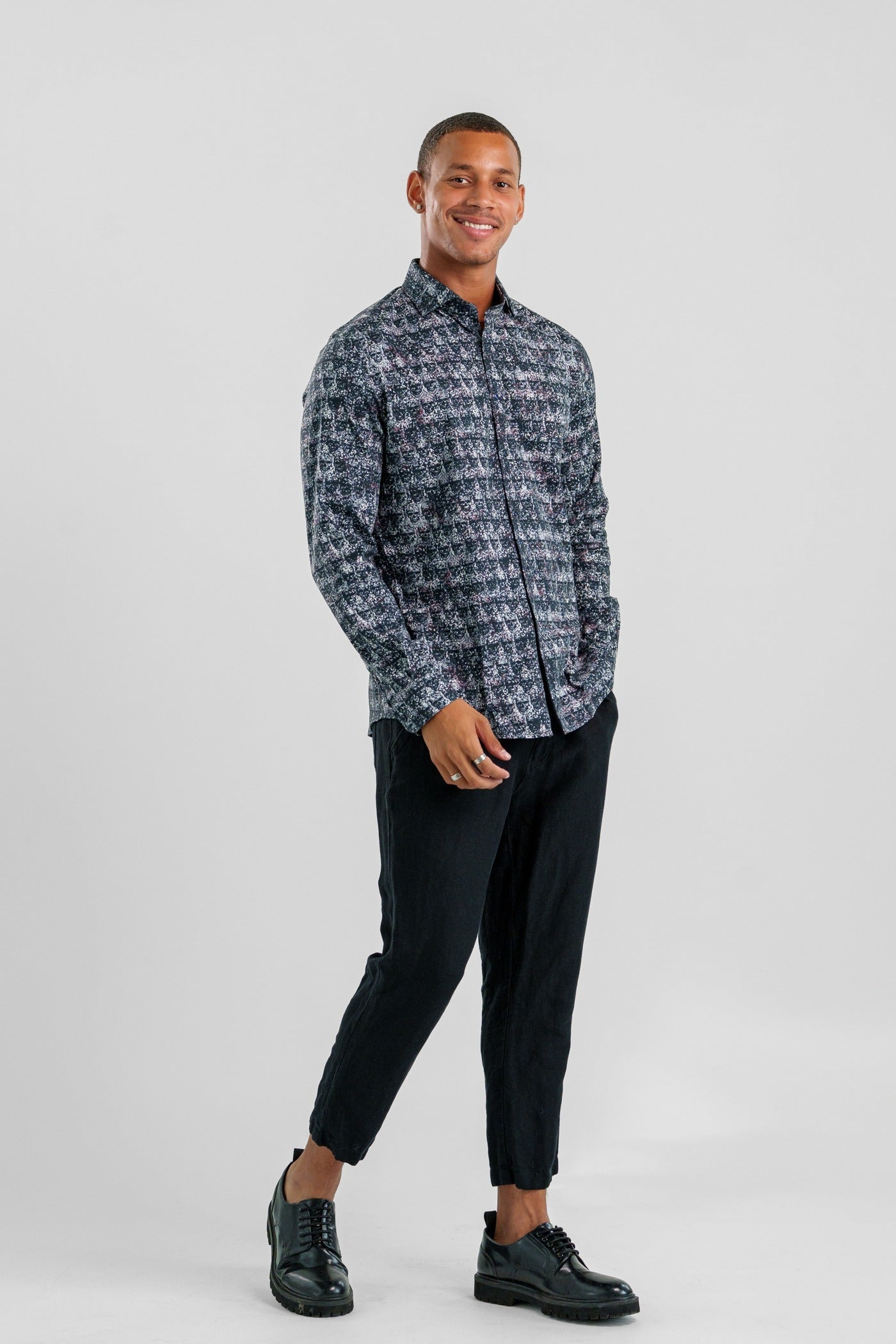 Steelo By Envy Men's Long Sleeve Button Up Shirt – Blue Silky Skull Abstract, S-3XL