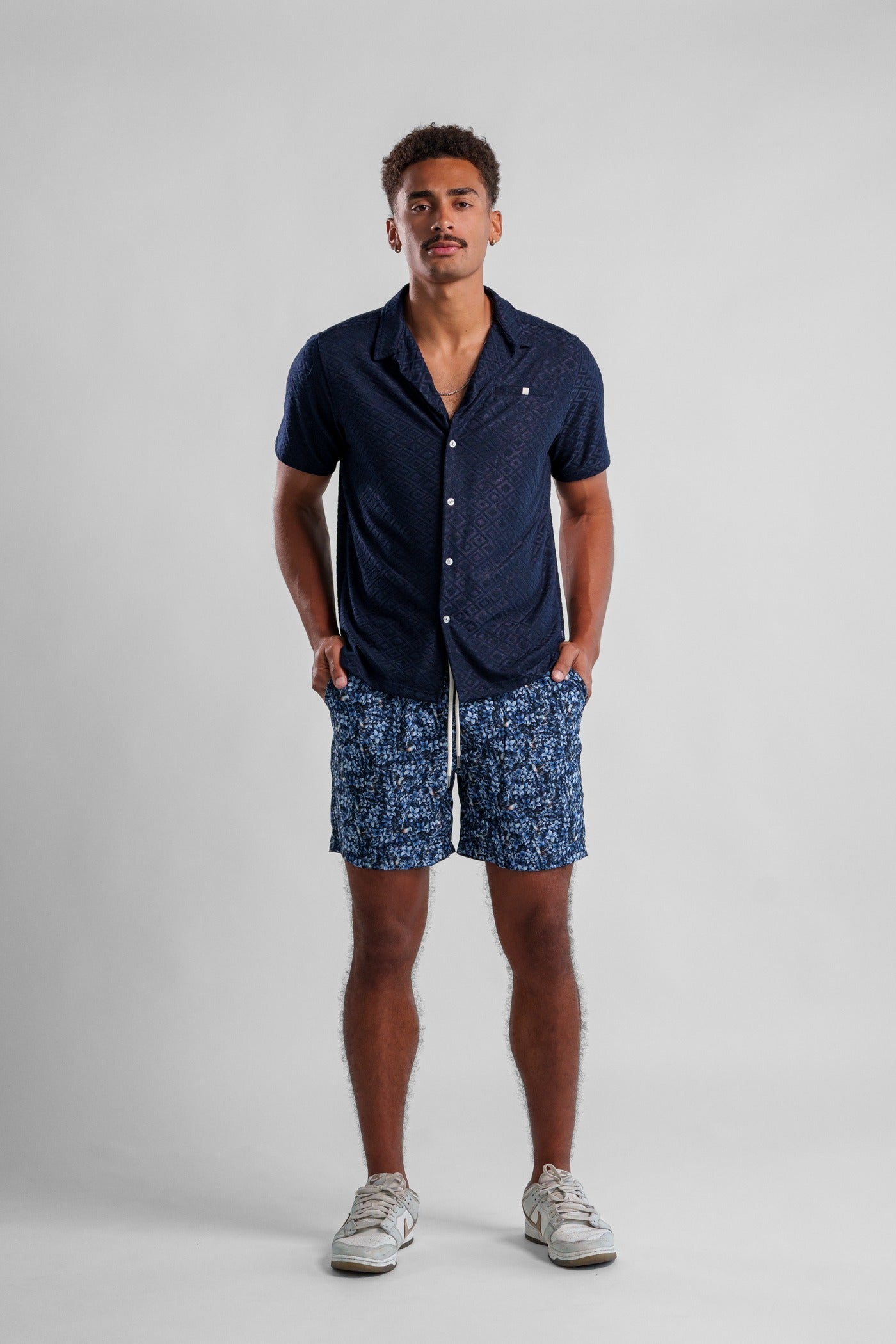 HELIOS - Flight & Flora